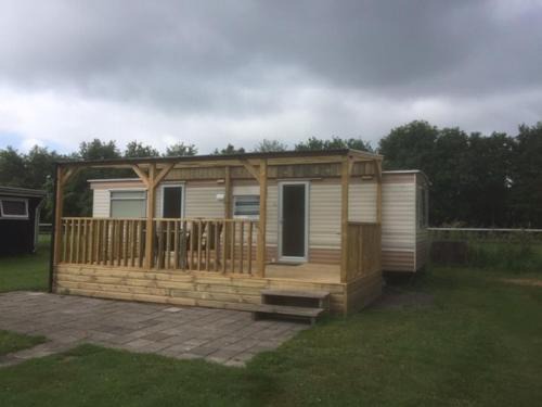Stacaravan op camping De Peelweide