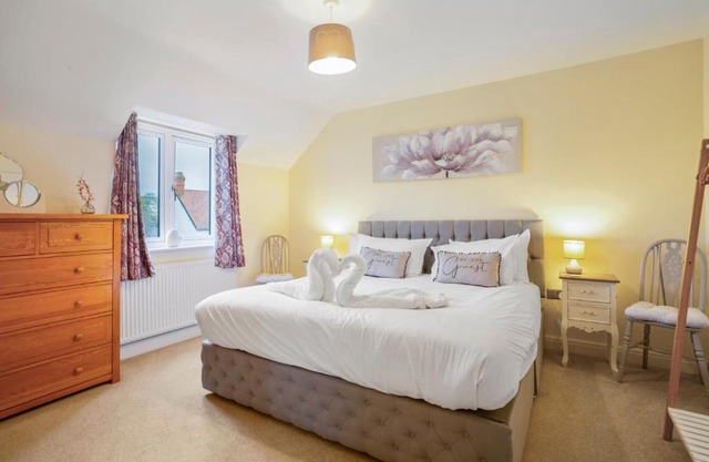 Staddlestone Mews
