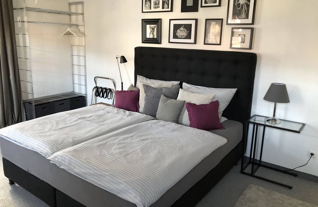 Stadthaus Rosengasse, family apartment with balcony in the old town