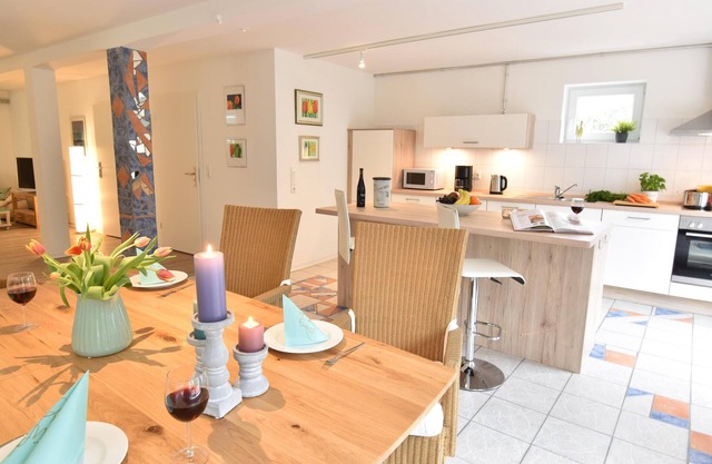 Stadtloft - shower room, WLAN, terrace, garden furniture, washing machine, TV
