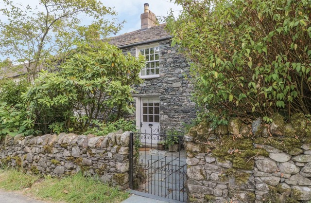STAIR COTTAGE, family friendly, luxury holiday cottage in Keswick