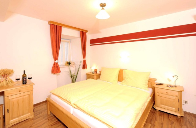 Standard Double Room - Kirchenwirt Aigen