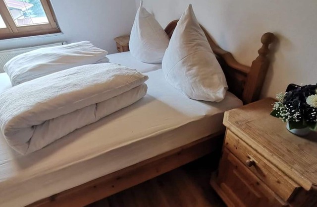 Standard double room with shower / WC - Gasthof Hirsch