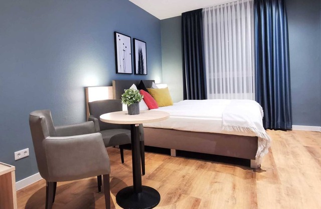 Standard Plus - Hotel-Restaurant Ver