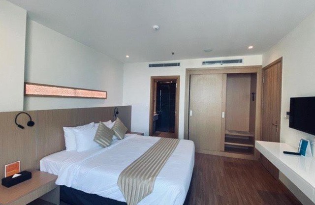 Star city condo tel