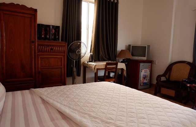 Star Fruit Homestay - November room