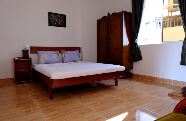Star Fruit Homestay - October Room