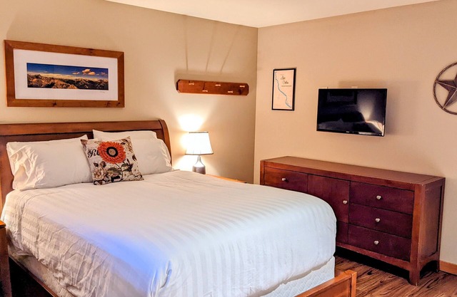 Starboard Cabana - Unit 2