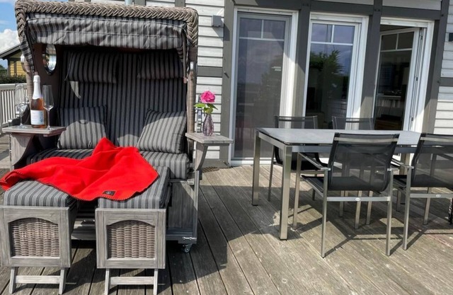 Starboard vacation accommodation: modern relaxation by the sea in the Baltic Sea resort of Olpenitz