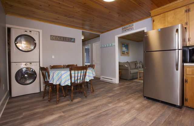 Starfish 2 bedroom on Moody Beach Maine