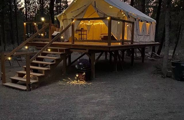 “Starlit Hideaway” King Bed/private site