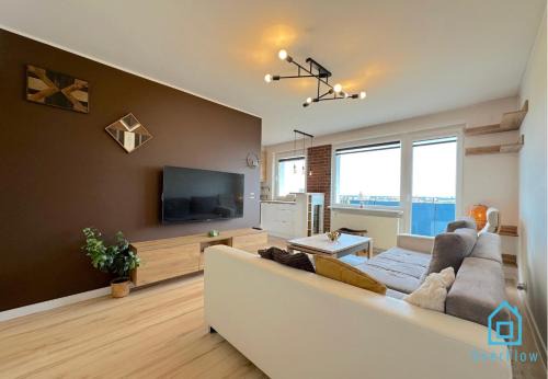 stary postcard apartment