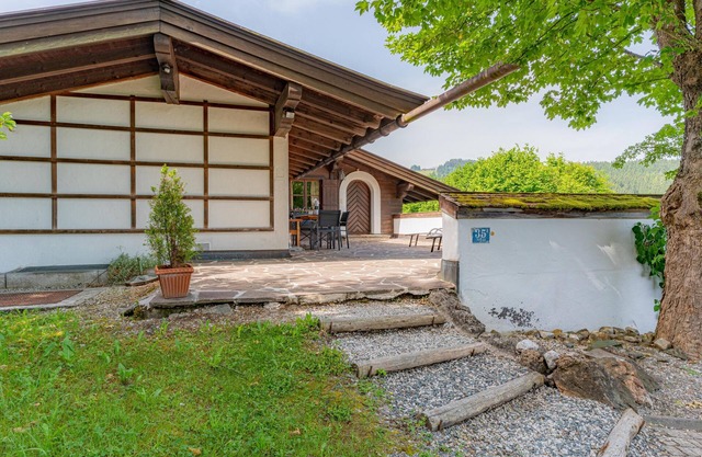 Stately holiday apartment near the ski lift