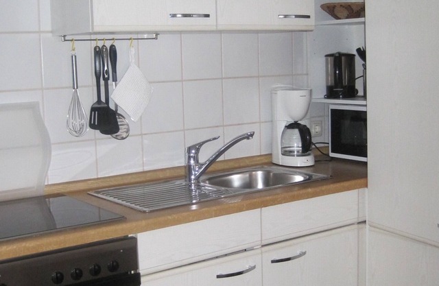 Staudenvilla - apartment rabbit, romantic garden, internet, children's house