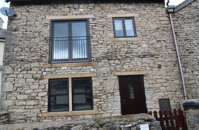 Stay in the original Kendal Mint Cake Factory in the heart of Kendal