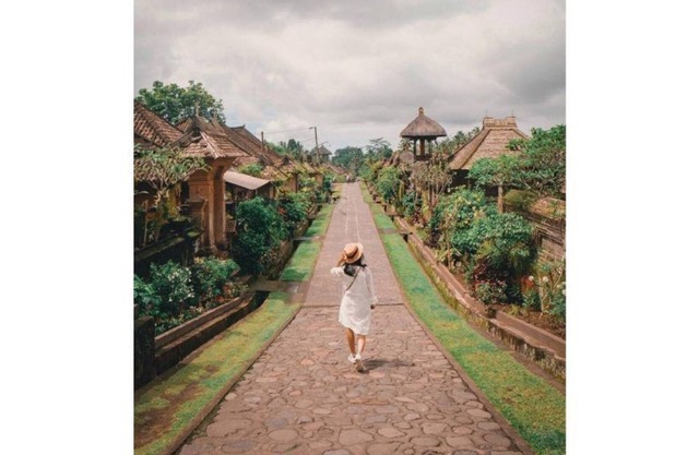 Stay in traditional village with local people