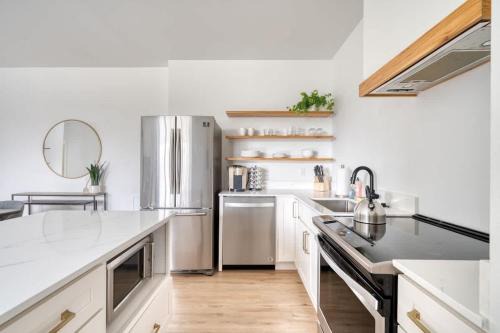 Stay Portland - Exclusive Entire Floor & Instaworthy Local Art