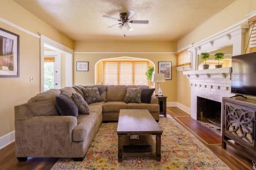 Stay Portland - Heart of Portland! Newly Remodeled, 99 Walk Score