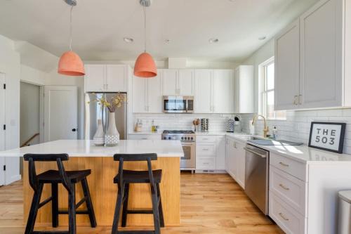 Stay Portland - The Raynes House- Explorers & Remote Workers