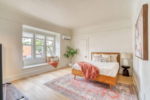 Stay Portland - The Sullivan's Gulch Lodge - 94 WalkScore