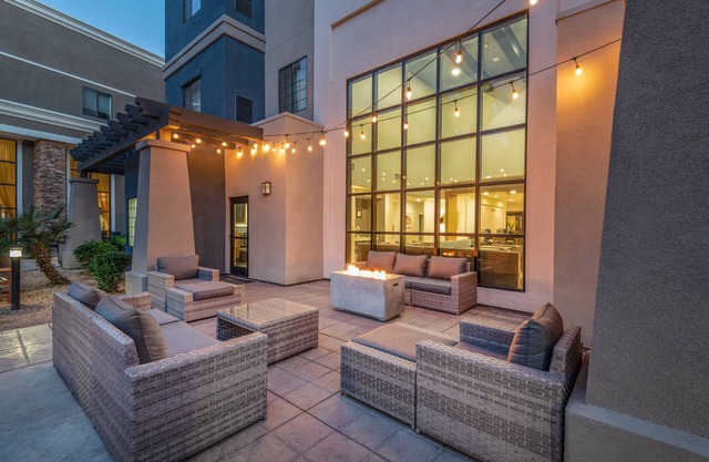 Staybridge Suites Phoenix - Glendale Sports Dist by IHG