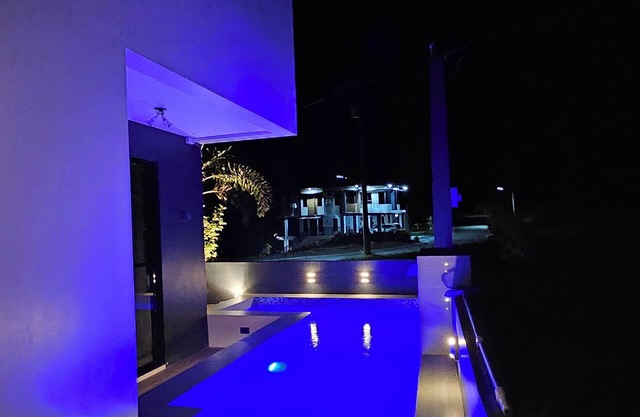 Staycation At Sandari Batulao