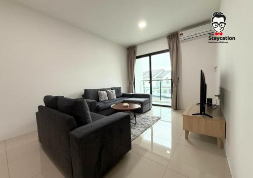 Staycation Homestay 70 Gem Suites