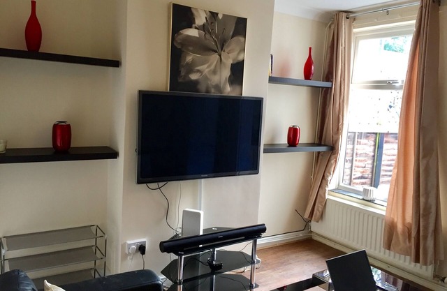 StayNorwich 69G - Silver Hill