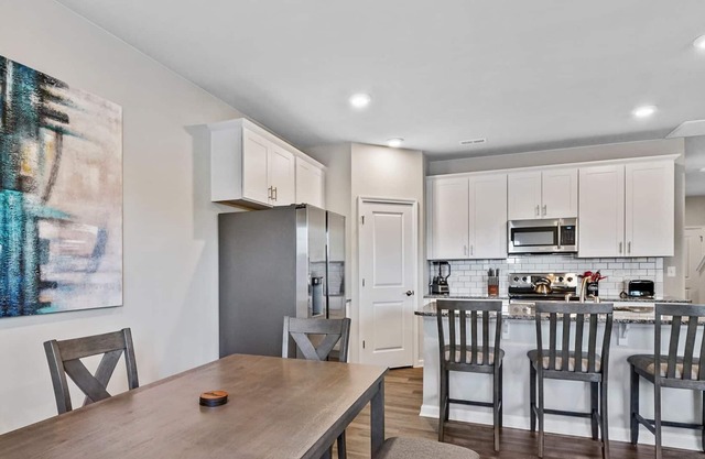 StaysByWalker 2BR TownHome | King Beds/Fenced Yard