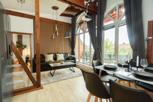 Staywell am Tempelhofer Hafen - Suite mit Terrasse