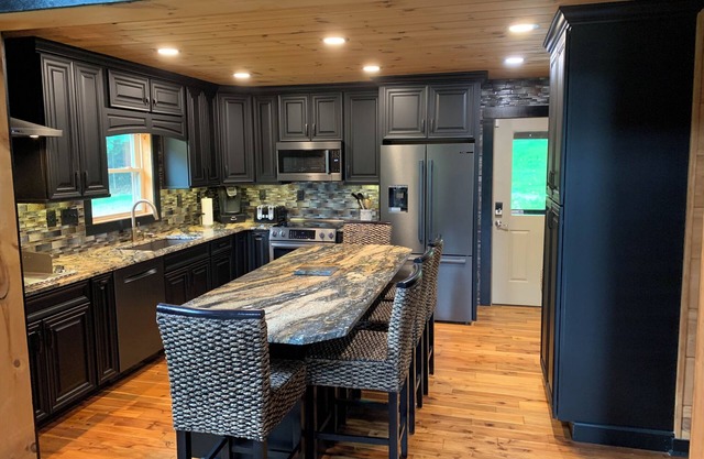 Steal Away Renovated Cabin