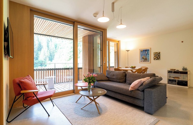 Stenna Selva - bright and modern 3.5 room apartment for 4 people, approx. 58m2.