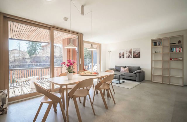 Stenna Sulegliada - bright and modern 3.5 room apartment for 4 people (58m2).