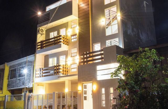 Step Back in Time with Modern Comfort: 1-Bedroom Hideaway in Vigan City.