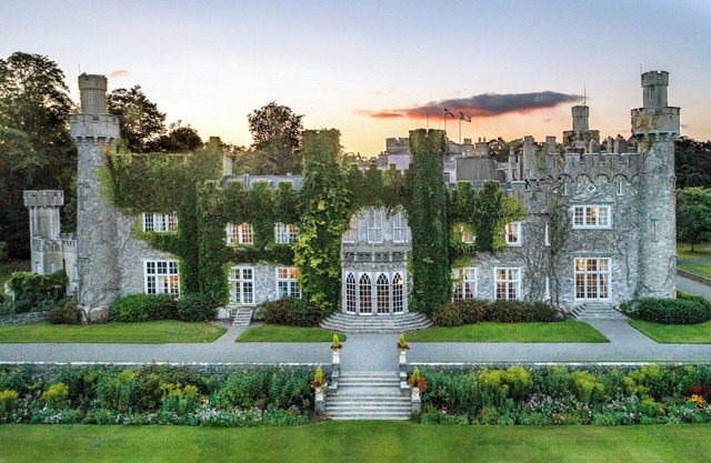 Step Into History: Dublin’s Timeless Luxury Awaits 1013