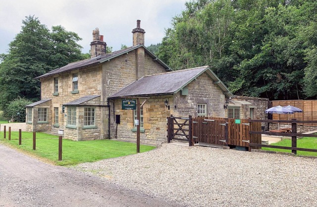 Stephenson Cottage - UK38153