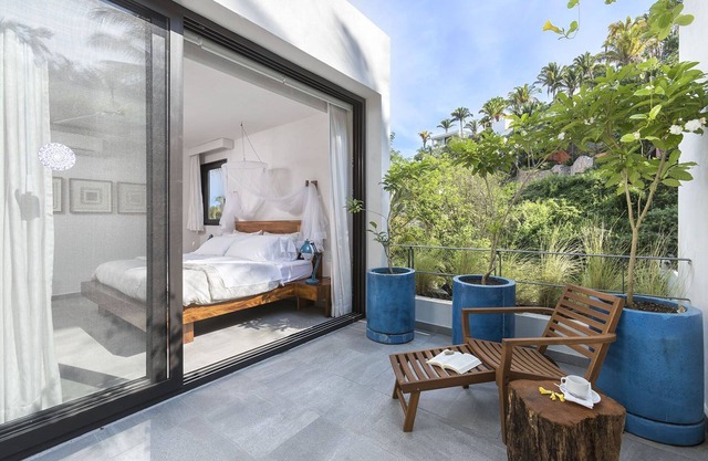 Steps from the Beach Luxury Suite w/Private Pool