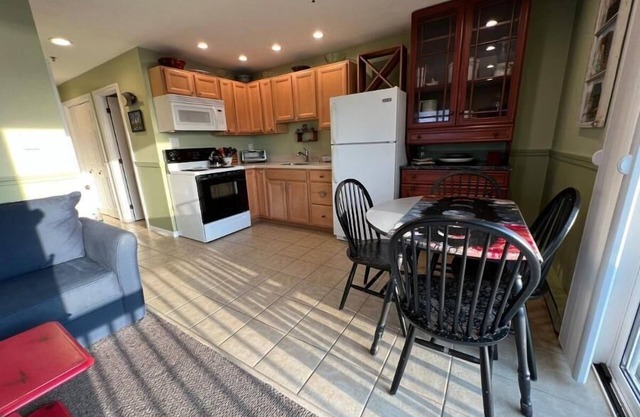 Steps from Wells Beach, Bellevue by the Sea is perfect for your Maine vacation