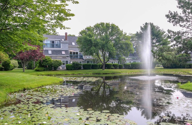 Steps to Beach, Pond View Ocean Park Meadows Condo with AC + Pool, Gym, Tennis