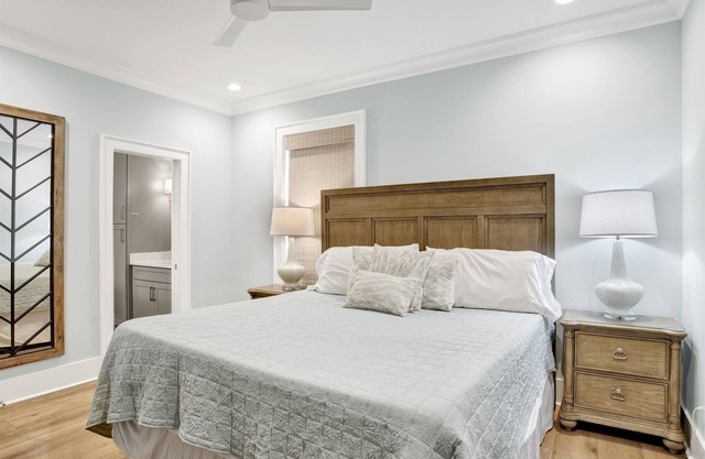 Steps to beach - BBQ | Video Games | Bikes | Pool