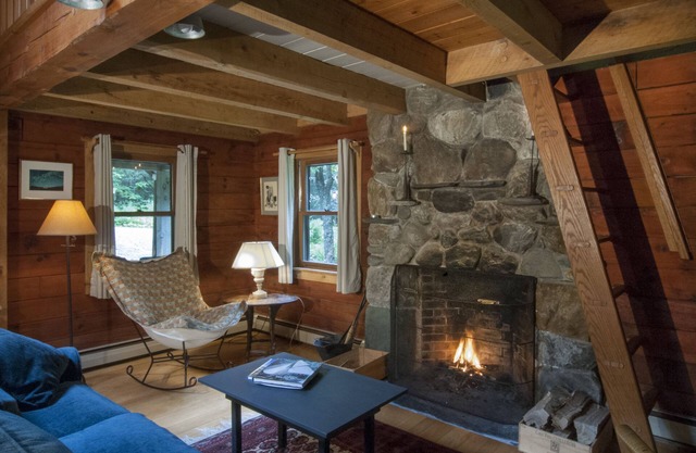Stetson Hollow Cabin by Stetson Brook