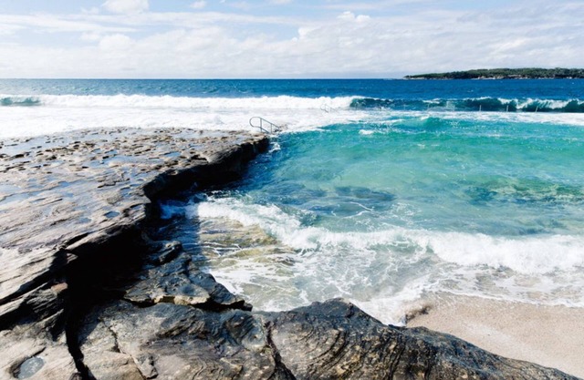 Sth Cronulla Ocean Side hideaway Steps from beach