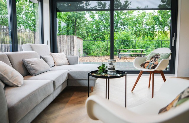 Stijlvol Ingerichte Bungalow in Baarland