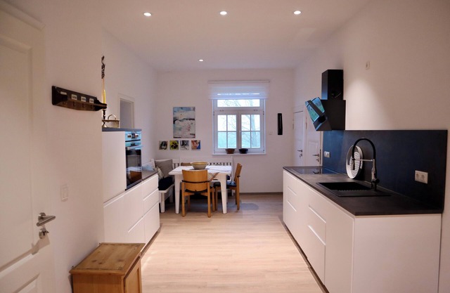 Stilvolle 5 Ferienwohnung in Historischem Gutshaus am Fluss mit Panoramablick