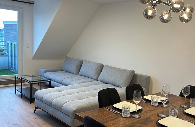 Stilvolle & Moderne Ferienwohnung in Rath Düsseldorf