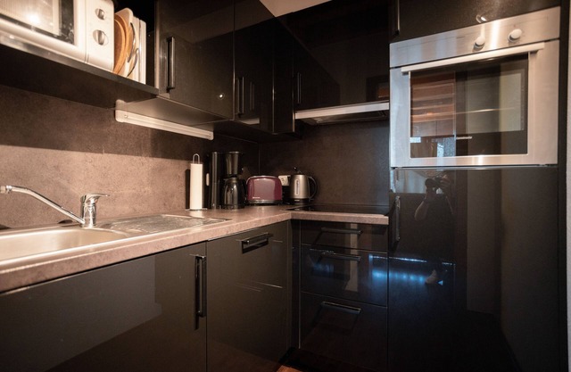 Stilvolles Chalet mit Hauseigener Sauna, Whirlwanne und Regendusche