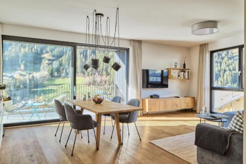 Stilvolles, lichtdurchflutetes Luxus-Appartement in der Residenz Silvretta - Inklusive Silvretta Card Premium