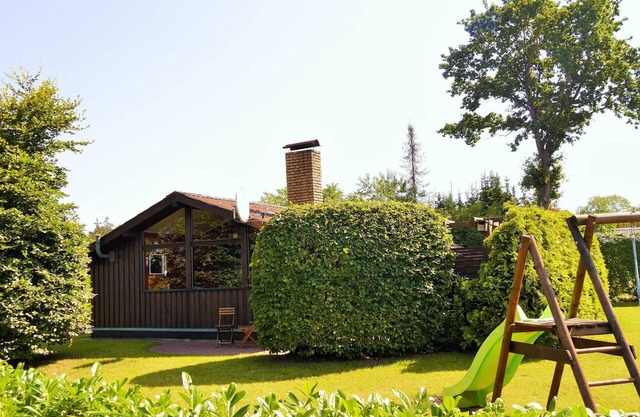Stolley: Holiday home with garden, fireplace and sauna - Ferienhaus Stolley