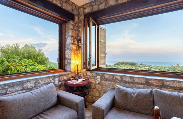 Stone Farmhouse in Groves - Sea & Mountain Views