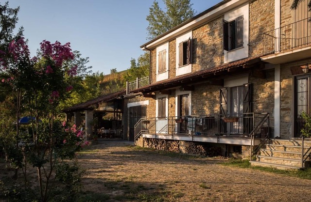 Stone house immersed in nature for relaxing holidays with family